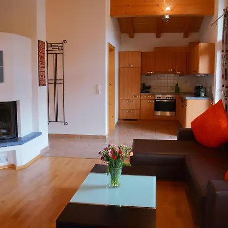 Apartamento Haus Carina *