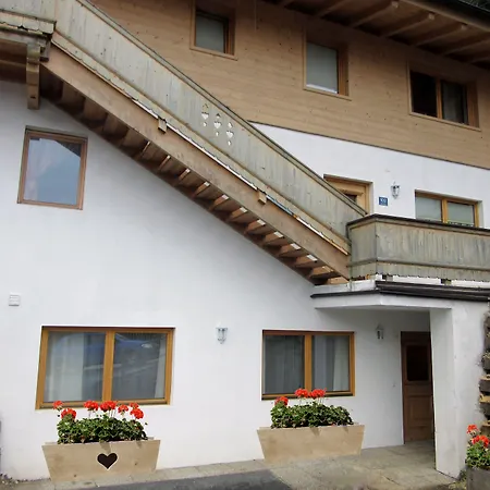 Haus Carina Apartamento