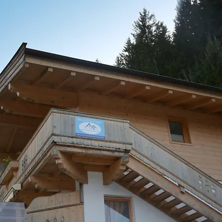 Haus Carina Apartman Kirchberg in Tirol